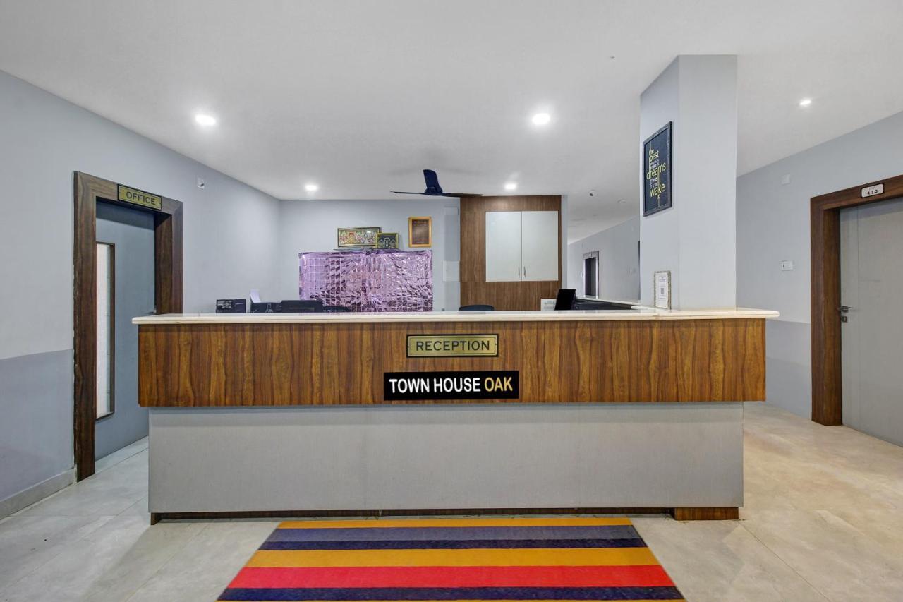 Collection O Hotel Swagath Pride Mancherāl Exterior photo